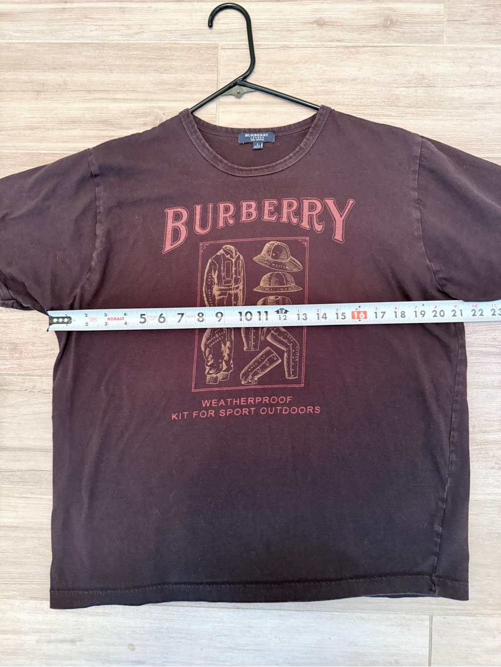 Burberry Brown Tee with Faded Red Graphic - Picture 4 of 7
